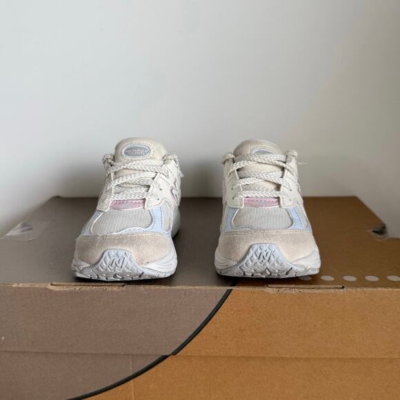 New Balance 2002 R Sea Salt/Pink/Ice Blue Toddler Sneakers - SZ 7 C - Picture 12 of 15